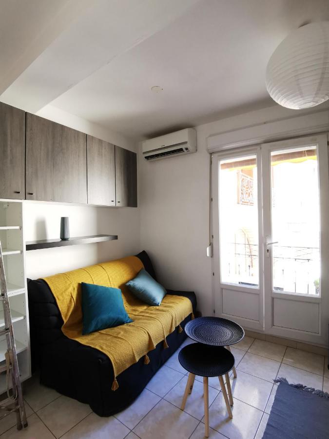 Meze, Charmant Petit Studio Proche Port Екстер'єр фото